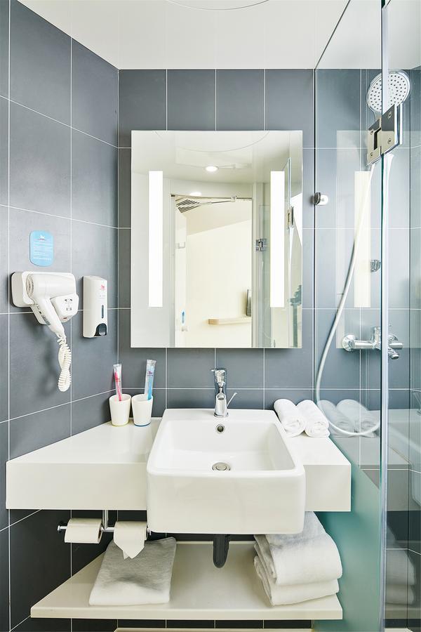 Hanting Hotel Shanghai Hongqiao National Exhibition Center Jidi Road Exterior photo